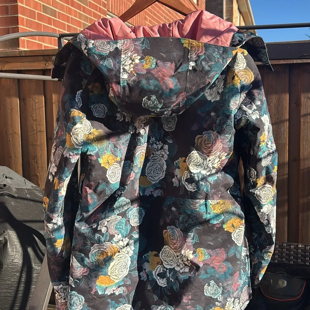 ROXY Ski Jacket - Picture 6 of 8